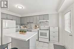 120 TARRAGONA BOULEVARD | Toronto Ontario | Slide Image Thirteen