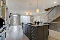 3139 RIVERPATH COMMON | Oakville Ontario | Slide Image Thirteen