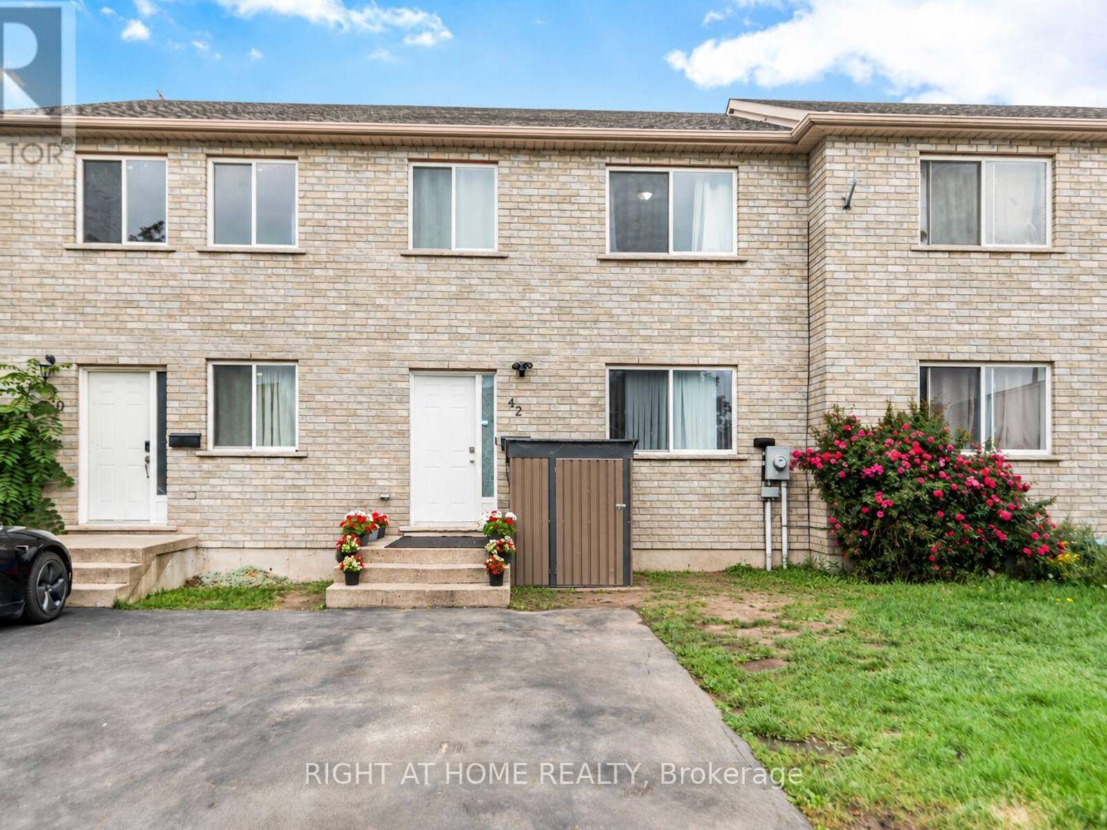 42 SATURN ROAD, Port Colborne, Ontario L3K 6E1