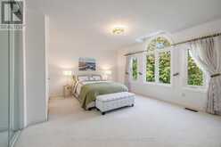 411 CUMMER AVENUE | Toronto Ontario | Slide Image Eighteen