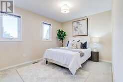 13 GRIFFITHS DRIVE | Ajax Ontario | Slide Image Nineteen