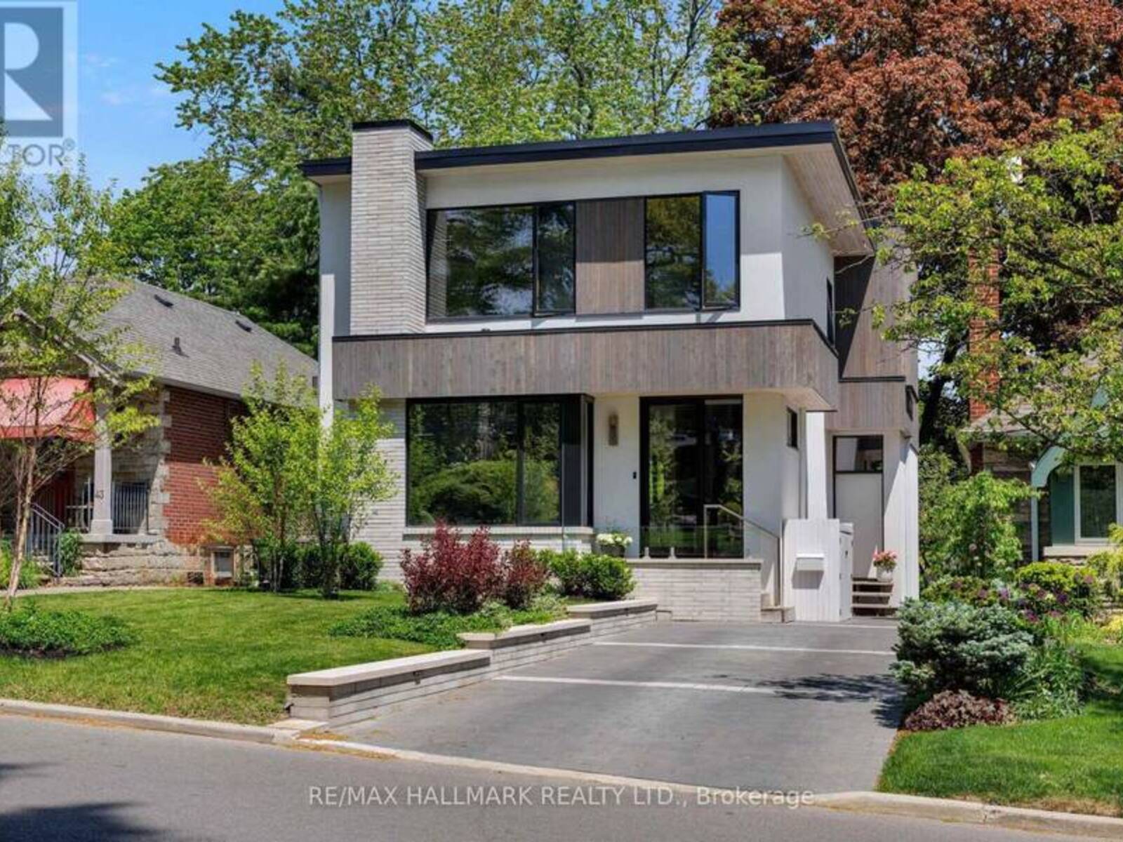 41 FALLINGBROOK ROAD, Toronto, Ontario M1N 2T5