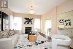 71 MCNALLY WAY | Aurora Ontario | Slide Image Twelve