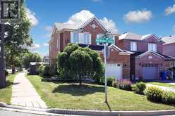 71 MCNALLY WAY | Aurora Ontario | Slide Image Fourteen