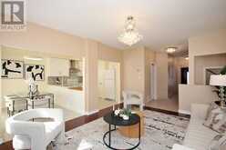 71 MCNALLY WAY | Aurora Ontario | Slide Image One