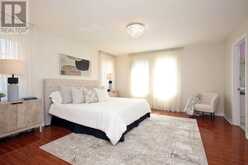 71 MCNALLY WAY | Aurora Ontario | Slide Image Twenty-two