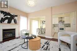 71 MCNALLY WAY | Aurora Ontario | Slide Image Eight
