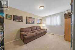 4 - 2238 UPPER MIDDLE ROAD | Burlington Ontario | Slide Image Twenty-seven