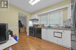 4 - 2238 UPPER MIDDLE ROAD | Burlington Ontario | Slide Image Eight