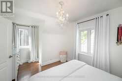 45 RIVERVIEW HEIGHTS | Toronto Ontario | Slide Image Fifteen