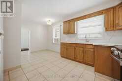 28 LANDRON CRESCENT | Toronto Ontario | Slide Image Eleven