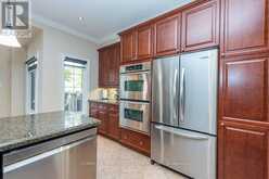 26 IMPERIAL LAKES DRIVE | Brampton Ontario | Slide Image Thirteen