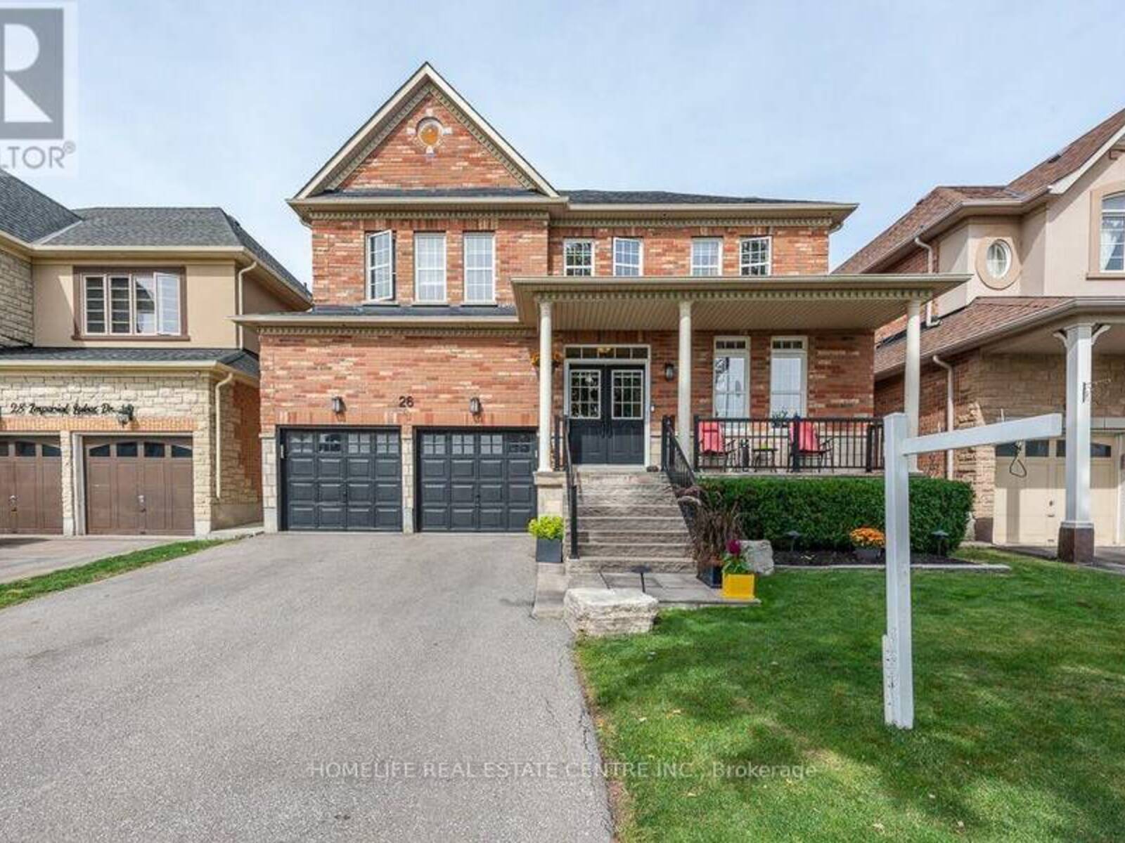 26 IMPERIAL LAKES DRIVE, Brampton, Ontario L6P 2V3