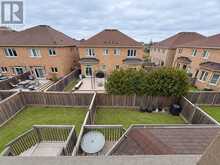 1268 BLENCOWE CRESCENT | Newmarket Ontario | Slide Image Thirteen