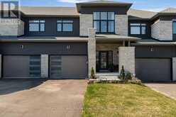 204 ROSANNE CIRCLE | Wasaga Beach Ontario | Slide Image Two