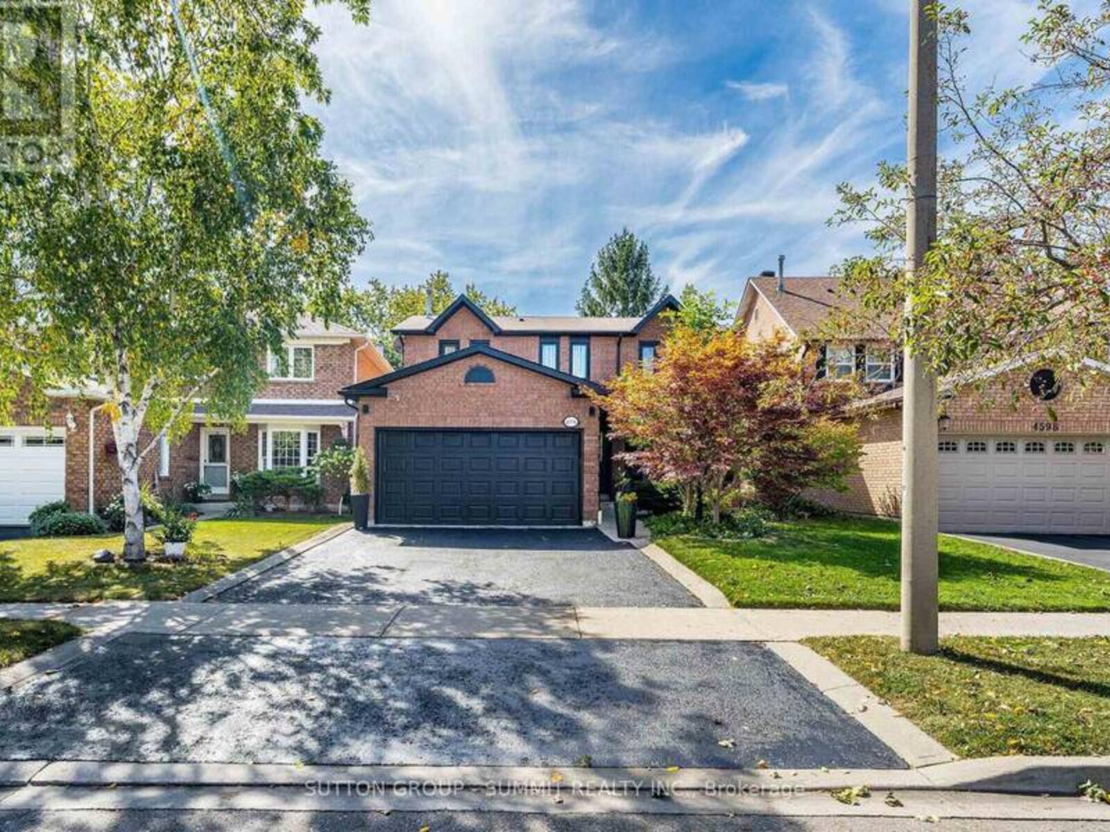 4594 GATINEAU AVENUE, Mississauga, Ontario L4Z 2R7