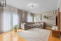 30 SNOWY MEADOW AVENUE | Richmond Hill Ontario | Slide Image Nine