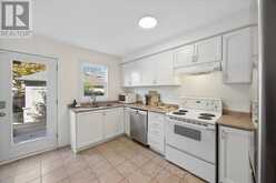 8915 YONGE STREET | Richmond Hill Ontario | Slide Image Twelve