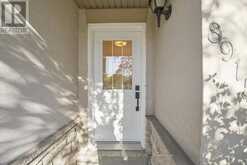 8915 YONGE STREET | Richmond Hill Ontario | Slide Image Three