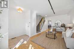 8915 YONGE STREET | Richmond Hill Ontario | Slide Image Eight