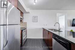 309 - 75 NORMAN BETHUNE AVENUE | Richmond Hill Ontario | Slide Image Nine