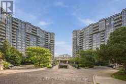 1179 - 23 COX BOULEVARD | Markham Ontario | Slide Image One