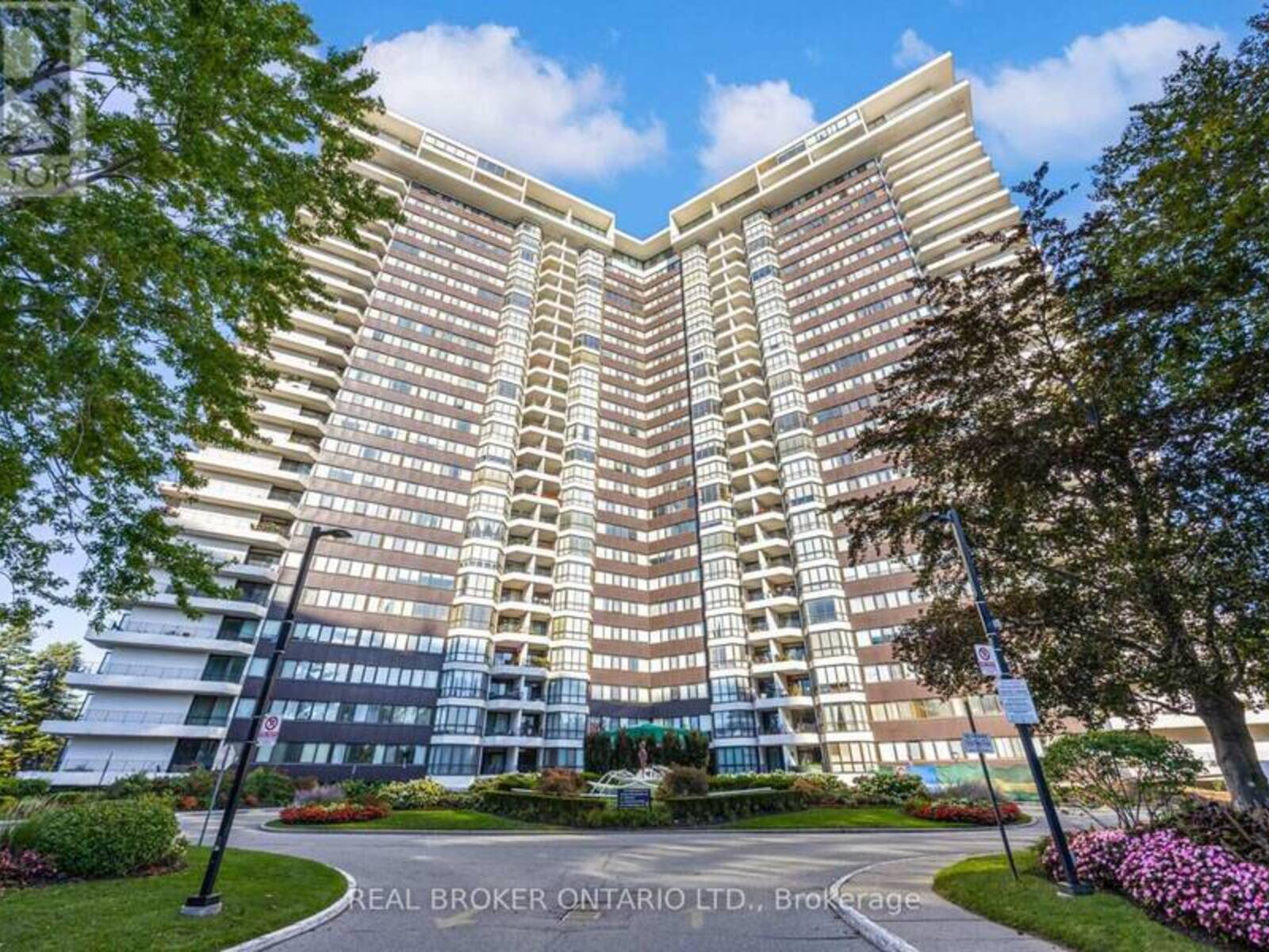 1809 - 1333 BLOOR STREET, Mississauga, Ontario L4Y 3T6