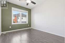 8 - 35 HAYS BOULEVARD | Oakville Ontario | Slide Image Seventeen