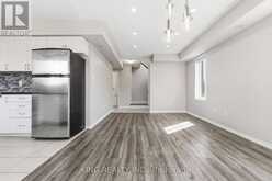 8 - 35 HAYS BOULEVARD | Oakville Ontario | Slide Image Seven