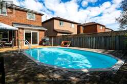 67 SMITH DRIVE | Halton Hills Ontario | Slide Image Thirteen