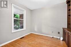 159 ALL SAINTS CRESCENT | Oakville Ontario | Slide Image Eleven