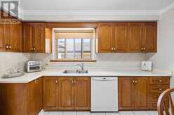 80 APPLEFIELD DRIVE | Toronto Ontario | Slide Image Fifteen