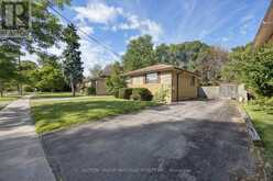 80 APPLEFIELD DRIVE | Toronto Ontario | Slide Image Two