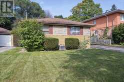 80 APPLEFIELD DRIVE | Toronto Ontario | Slide Image Five