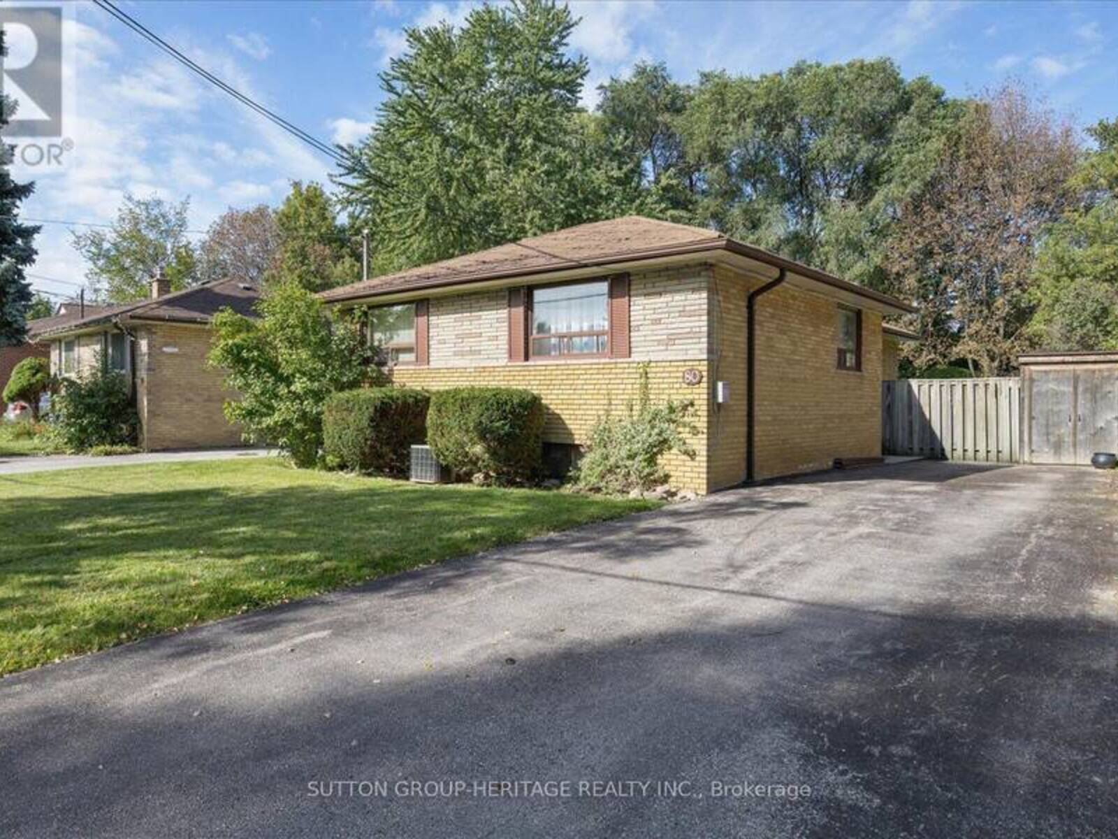 80 APPLEFIELD DRIVE, Toronto, Ontario M1P 3Y2