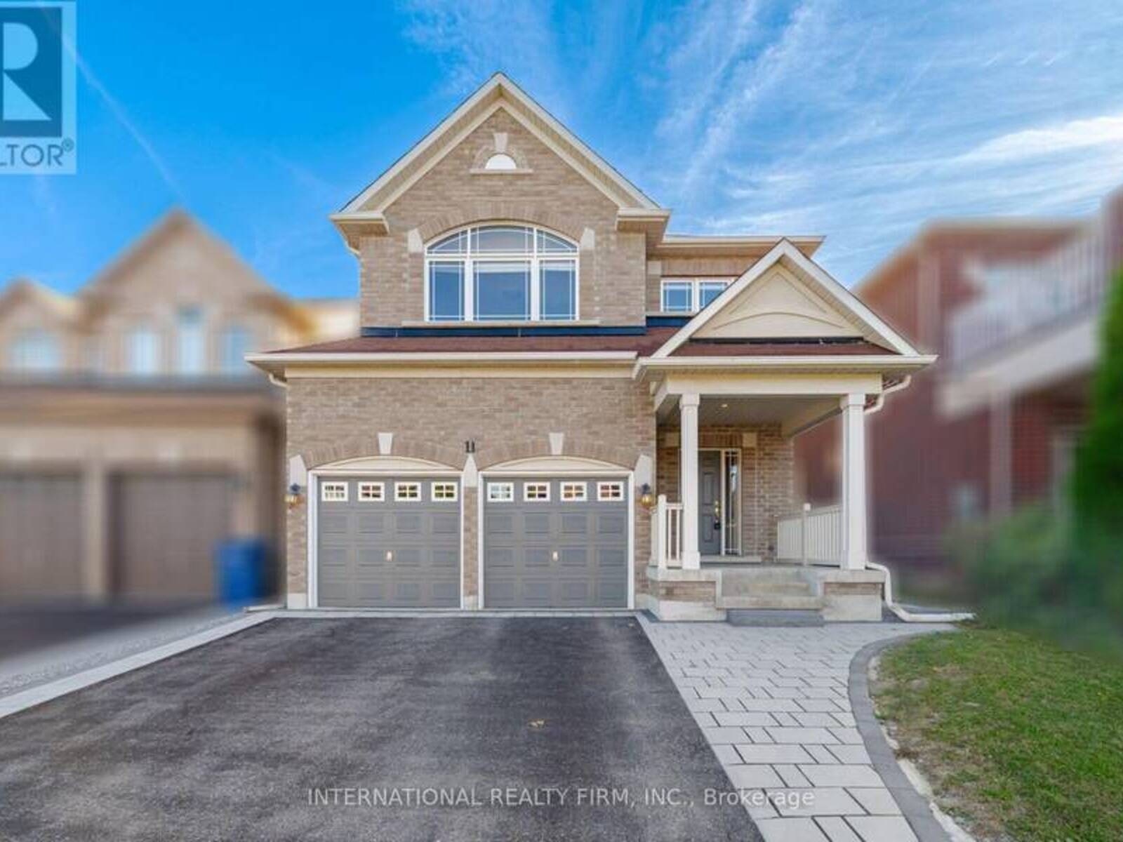 11 LADY GWILLIM AVENUE, East Gwillimbury, Ontario L9N 0B3