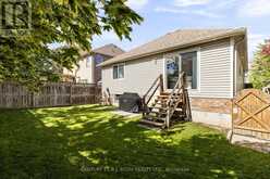 25 CRANBERRY LANE | Barrie Ontario | Slide Image Twenty