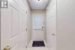 36 - 21 EASTVIEW GATE | Brampton Ontario | Slide Image Nine