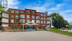PH4 - 9 CHALMERS ROAD | Richmond Hill Ontario | Slide Image One
