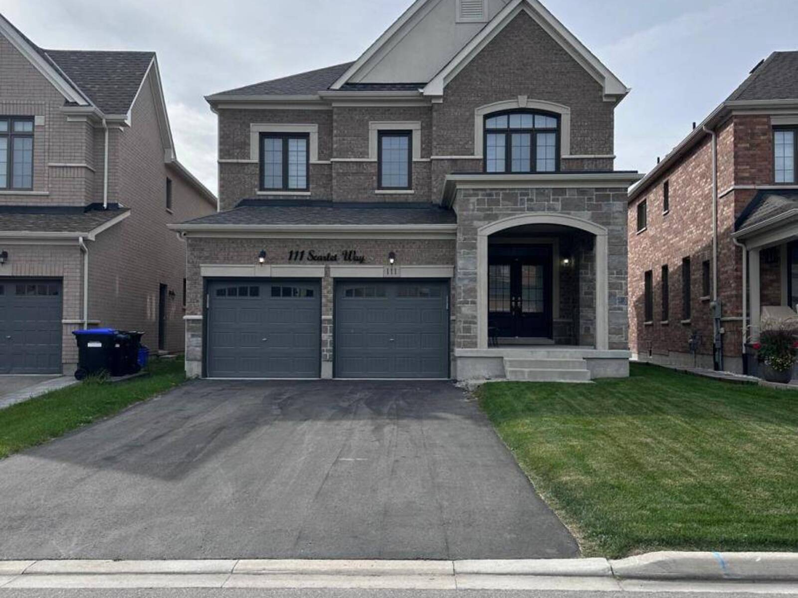 111 SCARLET WAY, Bradford West Gwillimbury, Ontario L3Z 0T4
