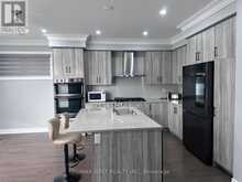 111 SCARLET WAY | Bradford West Gwillimbury Ontario | Slide Image Eleven