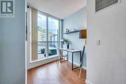 402 - 218 QUEENS QUAY W | Toronto Ontario | Slide Image Eleven