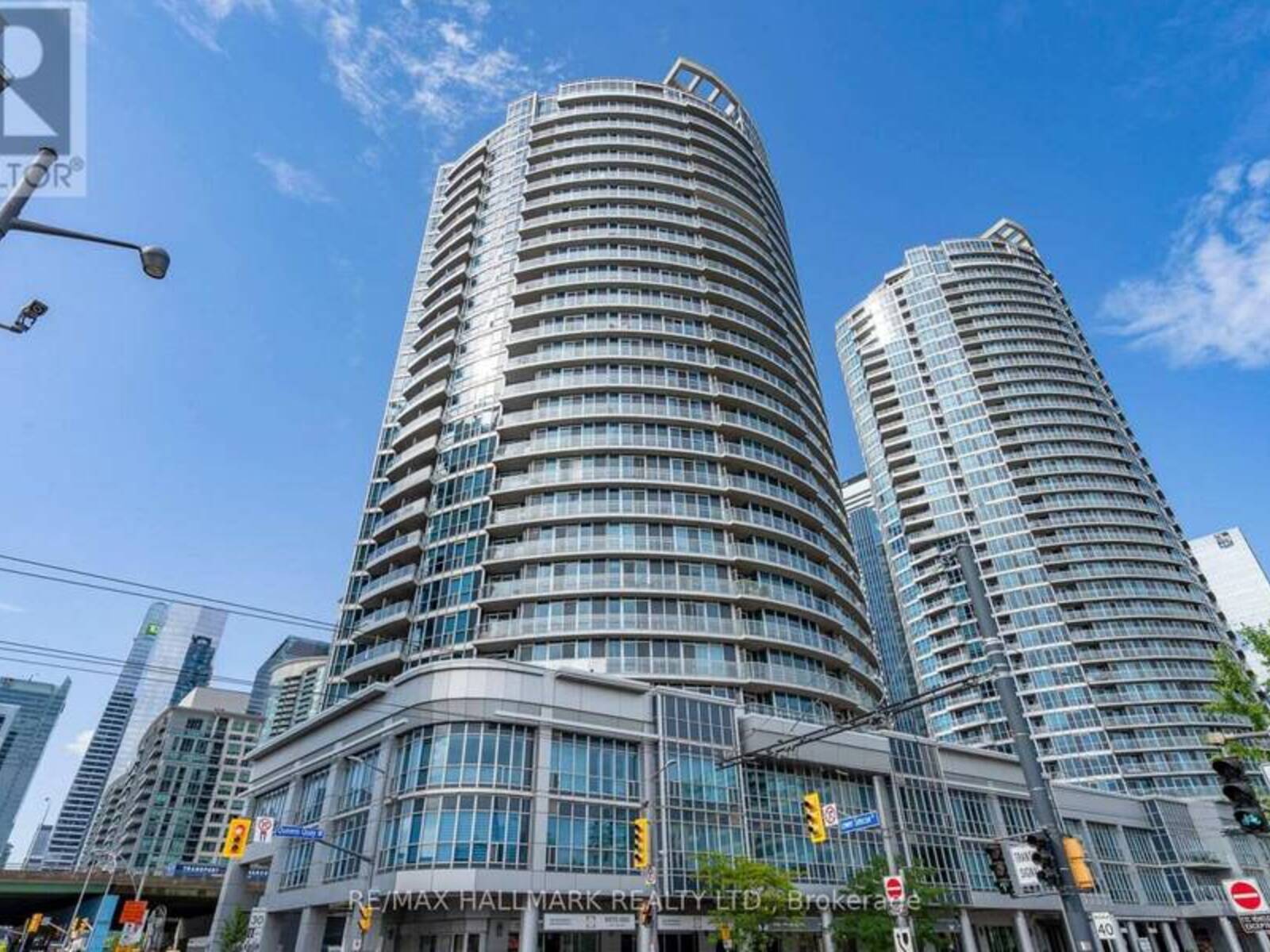402 - 218 QUEENS QUAY W, Toronto, Ontario M5J 2Y6