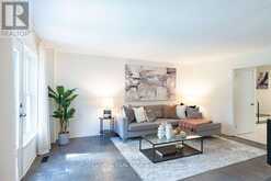 6 SNOWSHOE CRESCENT | Markham Ontario | Slide Image Eleven