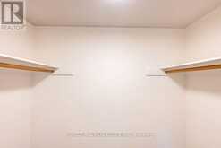 6 SNOWSHOE CRESCENT | Markham Ontario | Slide Image Seventeen