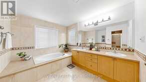 1004 CASTLEMORE AVENUE | Markham Ontario | Slide Image Twenty-one