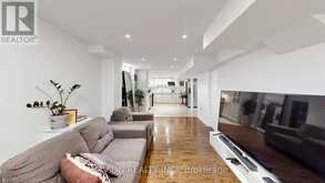 1004 CASTLEMORE AVENUE | Markham Ontario | Slide Image Thirty-four