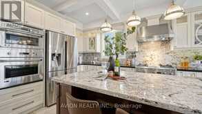 1004 CASTLEMORE AVENUE | Markham Ontario | Slide Image Eight