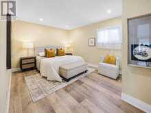 8 MAC AVENUE | Georgina Ontario | Slide Image Nineteen