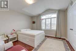 4831 COLUMBUS DRIVE | Burlington Ontario | Slide Image Thirty-five
